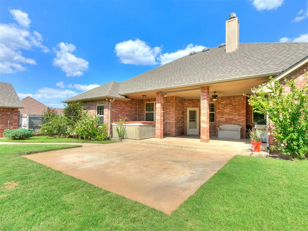 Photo 9 — 7625 Jesse Trail, Oklahoma City, OK 73150