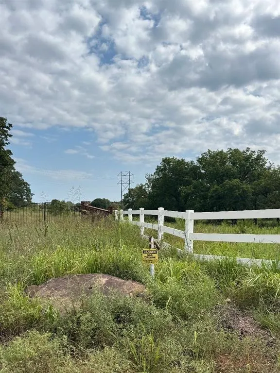 Photo 4 — S Dobbs Road, Luther, OK 73054