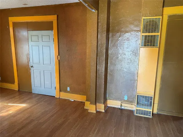 Photo 4 — 1825 NW 7th Street, Oklahoma City, OK 73106
