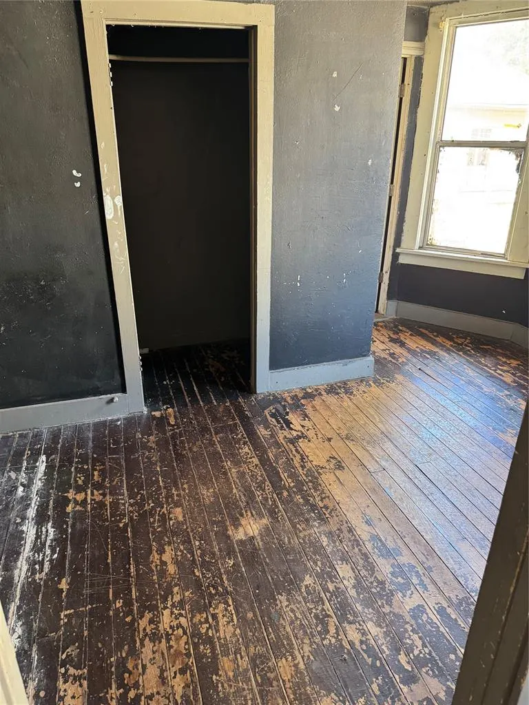Photo 8 — 1825 NW 7th Street, Oklahoma City, OK 73106