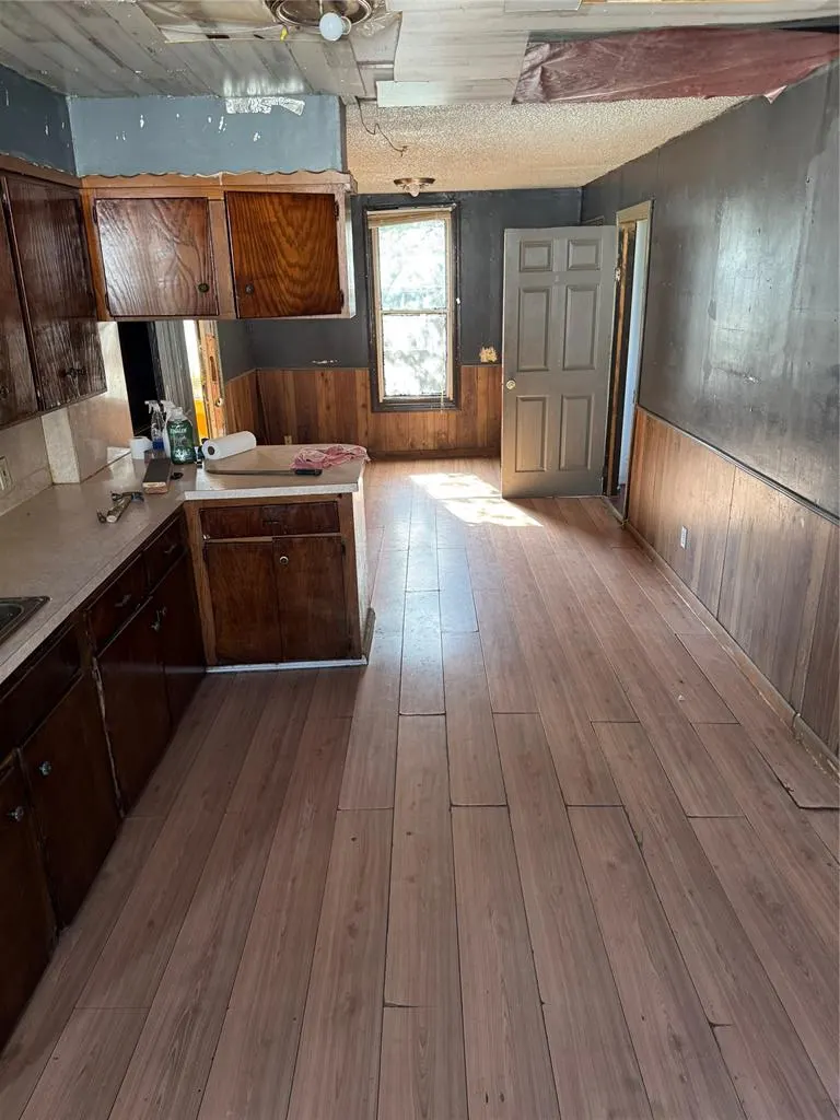 Photo 9 — 1825 NW 7th Street, Oklahoma City, OK 73106