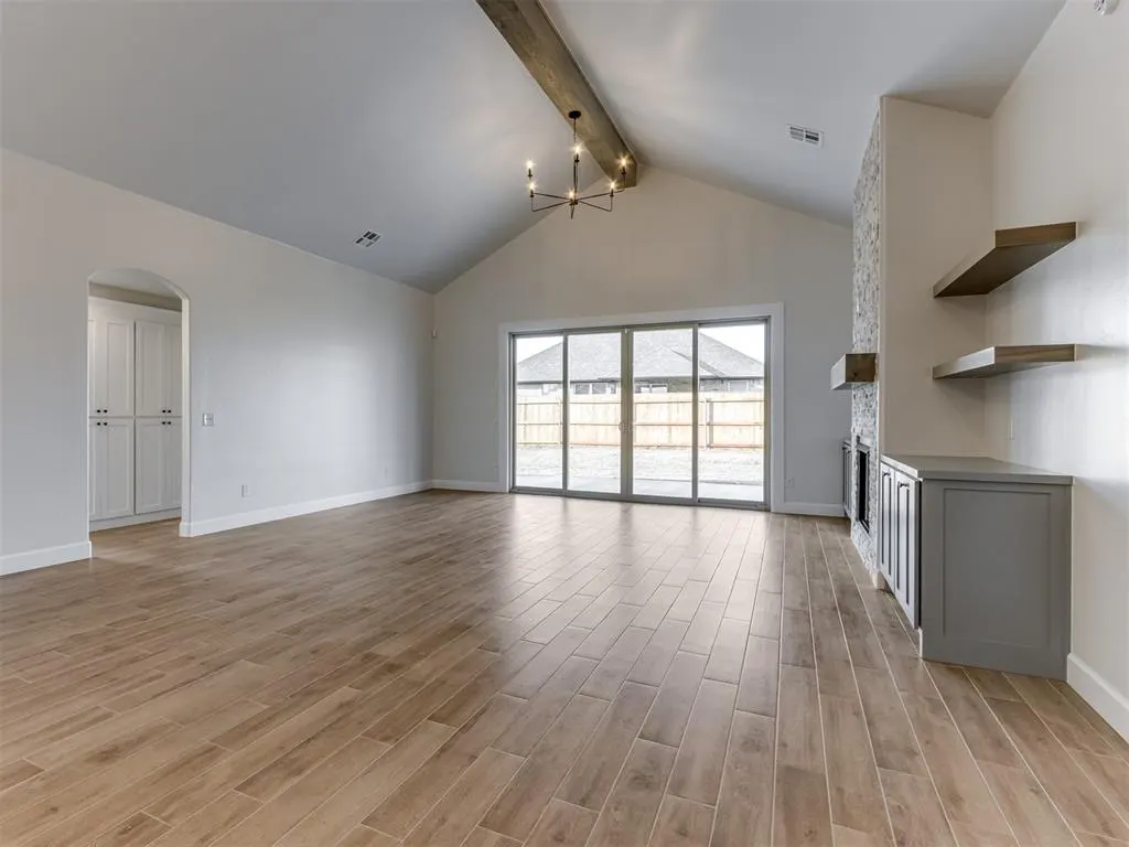 Photo 6 — 10408 SW 49th Street, Mustang, OK 73064
