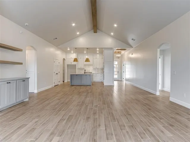 Photo 7 — 10408 SW 49th Street, Mustang, OK 73064