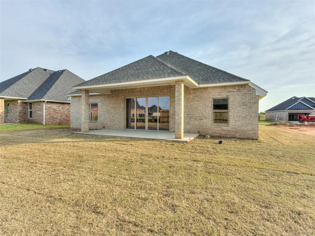 Photo 35 — 10408 SW 49th Street, Mustang, OK 73064