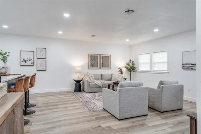 Photo 8 — 4709 S By Pass Terrace, Oklahoma City, OK 73119