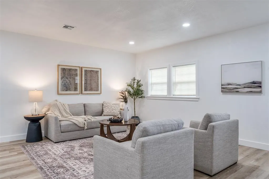 Photo 11 — 4709 S By Pass Terrace, Oklahoma City, OK 73119
