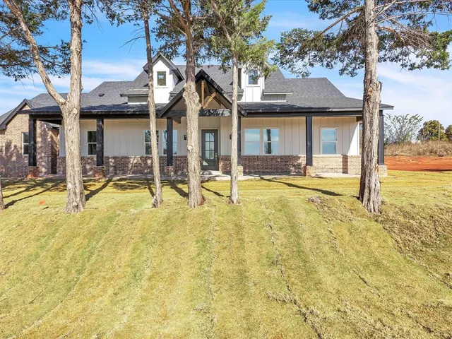 Photo 3 — 2406 County Road 1230, Blanchard, OK 73010