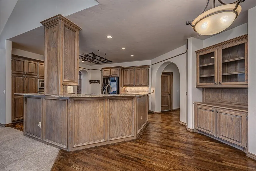 Photo 10 — 12725 Cobblestone Parkway, Oklahoma City, OK 73142