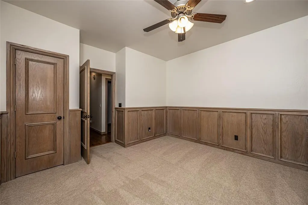 Photo 14 — 12725 Cobblestone Parkway, Oklahoma City, OK 73142