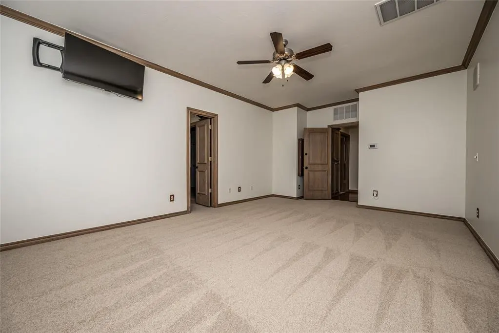 Photo 16 — 12725 Cobblestone Parkway, Oklahoma City, OK 73142