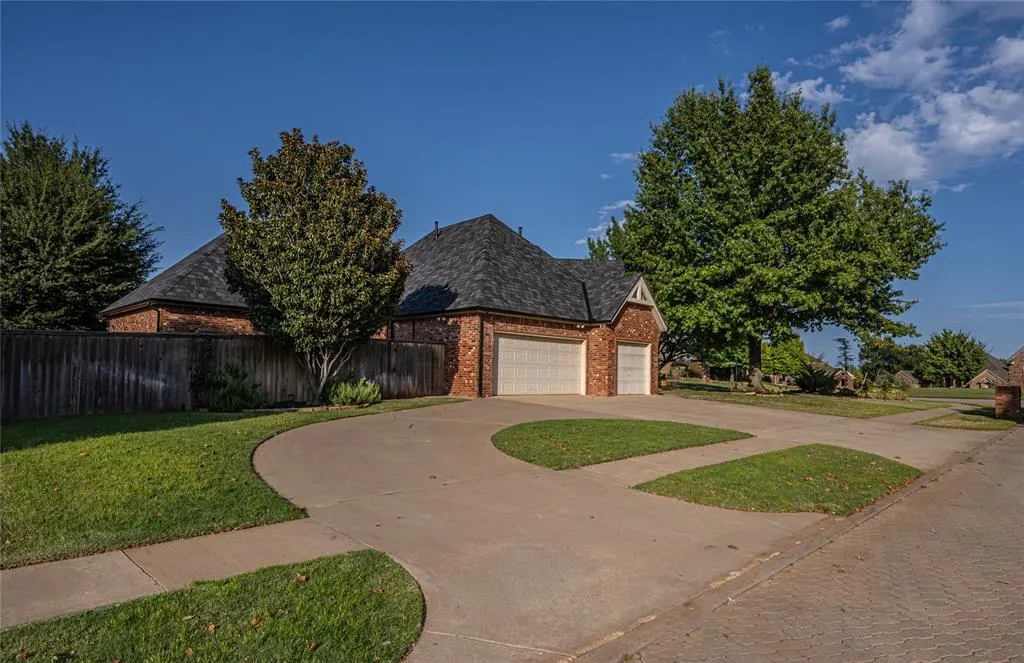 Photo 49 — 12725 Cobblestone Parkway, Oklahoma City, OK 73142