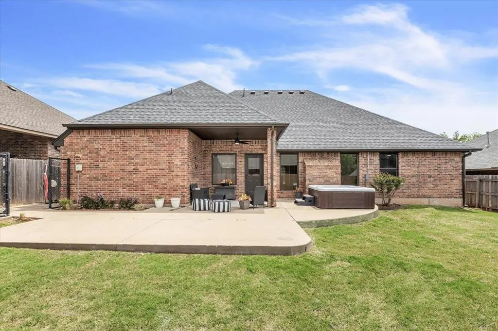 Photo 31 — 11913 Gwendolyn Lane, Oklahoma City, OK 73131