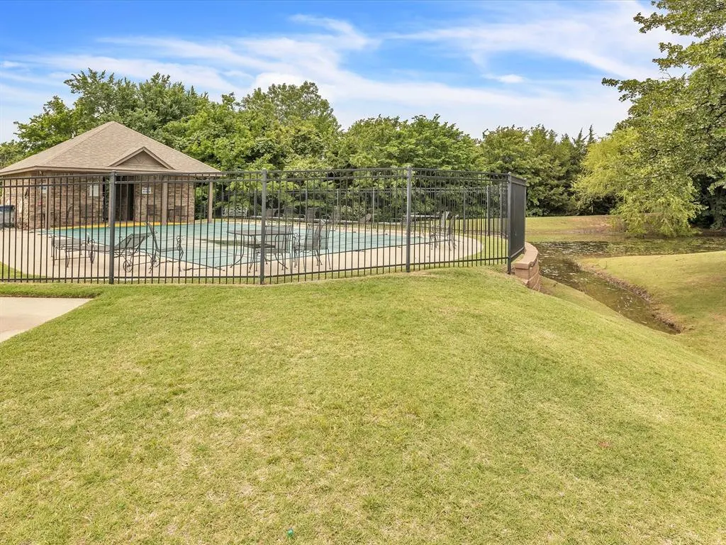 Photo 33 — 11913 Gwendolyn Lane, Oklahoma City, OK 73131