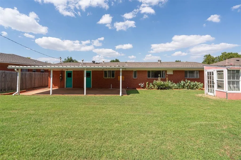Photo 28 — 3332 NW 62nd Street, Oklahoma City, OK 73112