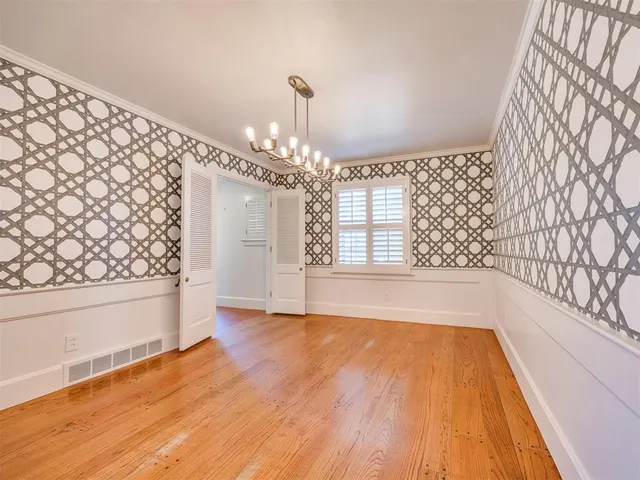 Photo 5 — 442 NW 43rd Street, Oklahoma City, OK 73118