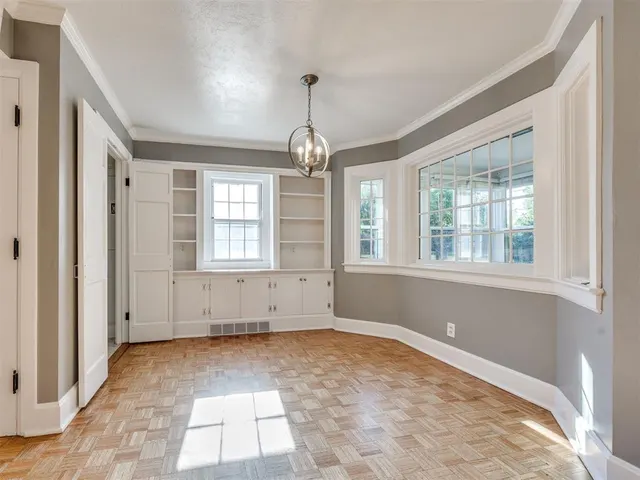 Photo 8 — 442 NW 43rd Street, Oklahoma City, OK 73118