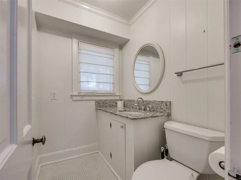 Photo 13 — 442 NW 43rd Street, Oklahoma City, OK 73118