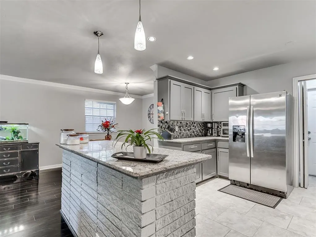 Photo 9 — 2141 Graham Avenue, Oklahoma City, OK 73127