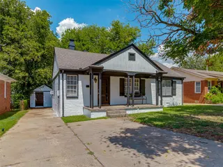 Sold home at 2525 NW 35th Street