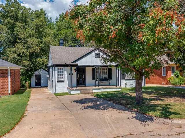 Photo 2 — 2525 NW 35th Street, Oklahoma City, OK 73112