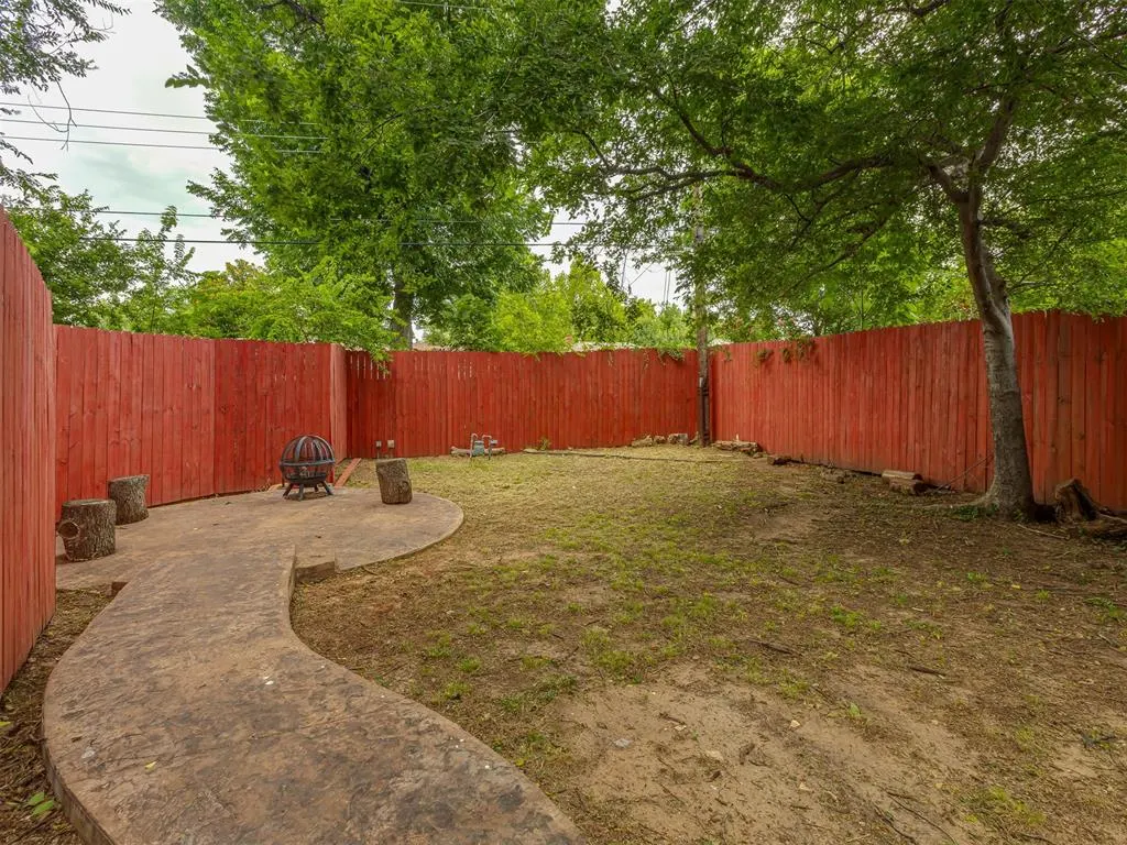Photo 9 — 2525 NW 35th Street, Oklahoma City, OK 73112
