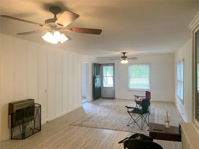 Photo 6 — 303 W Conklin Avenue, Sparks, OK 74869
