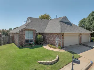 Sold home at 6928 NW 133rd Terrace