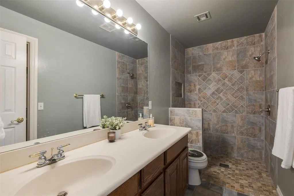 Photo 22 — 6928 NW 133rd Terrace, Oklahoma City, OK 73142
