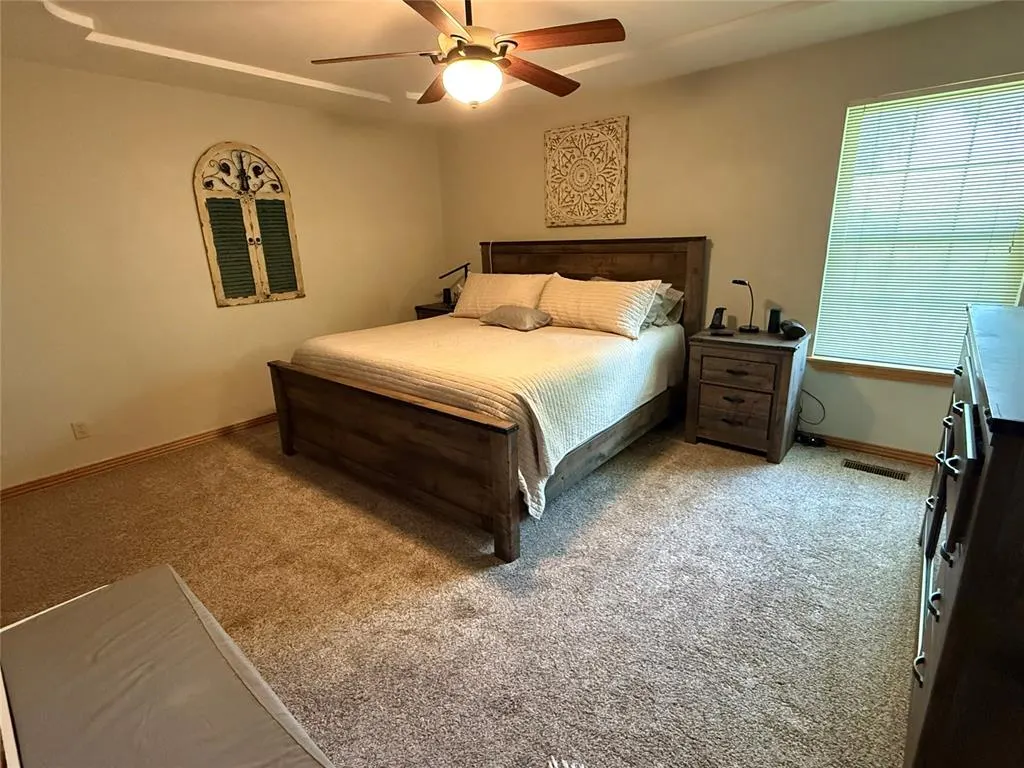 Photo 13 — 2211 Berry, Weatherford, OK 73096