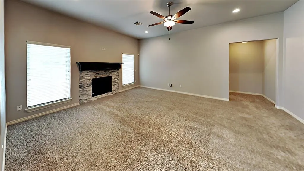 Photo 4 — 8709 SW 66TH Place, Oklahoma City, OK 73169