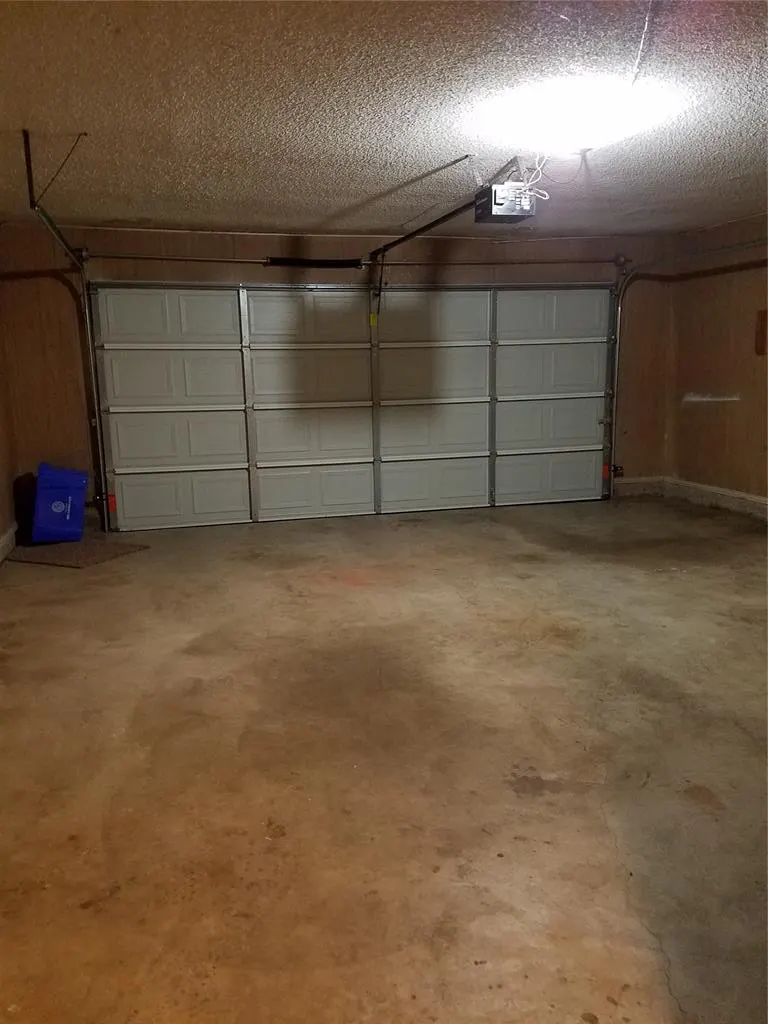 Photo 9 — 10313 Elk Canyon Road, Oklahoma City, OK 73162