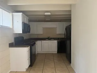 Sold home at 729 E Commerce Street #Apt # 3