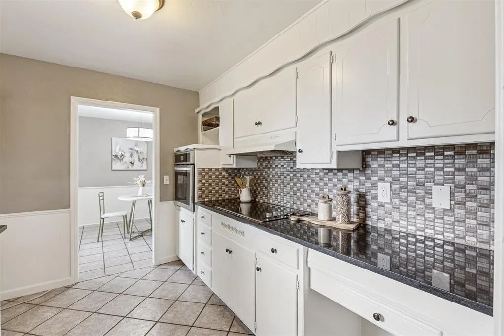 Photo 16 — 6461 N Sterling Drive, Oklahoma City, OK 73132