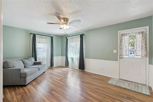 Photo 8 — 617 E Comanche Street, Norman, OK 73071