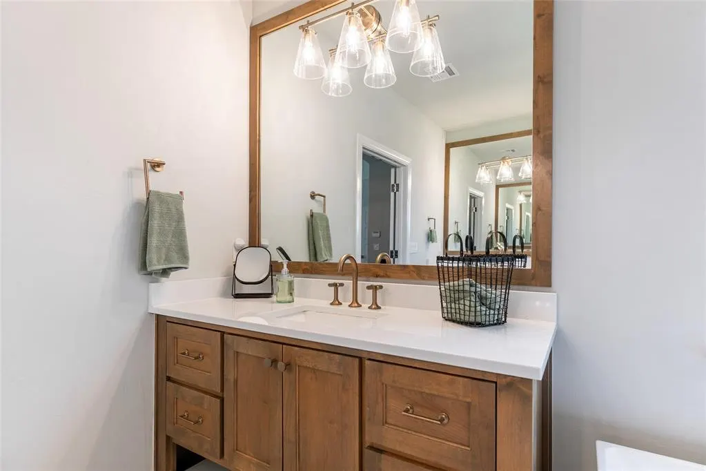 Photo 26 — 14242 Fox Lair Lane, Edmond, OK 73025