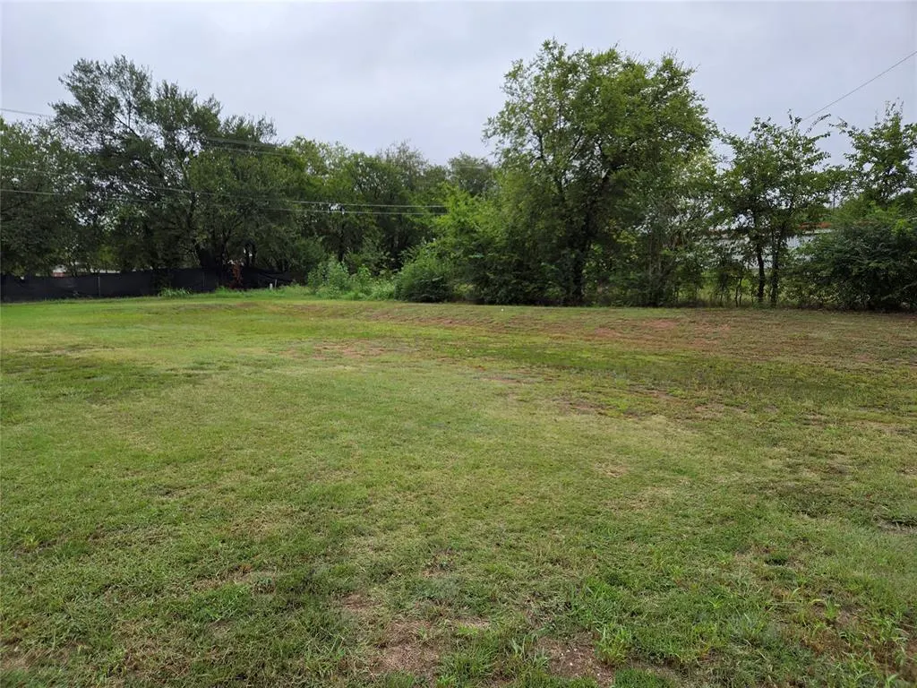 Photo 4 — 1006 S Chickasaw Street, Pauls Valley, OK 73075