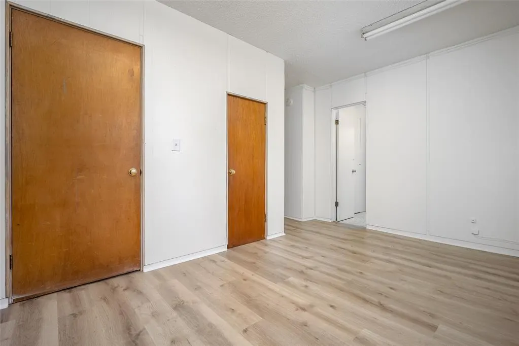 Photo 13 — 230 SW 27th Street, Oklahoma City, OK 73109