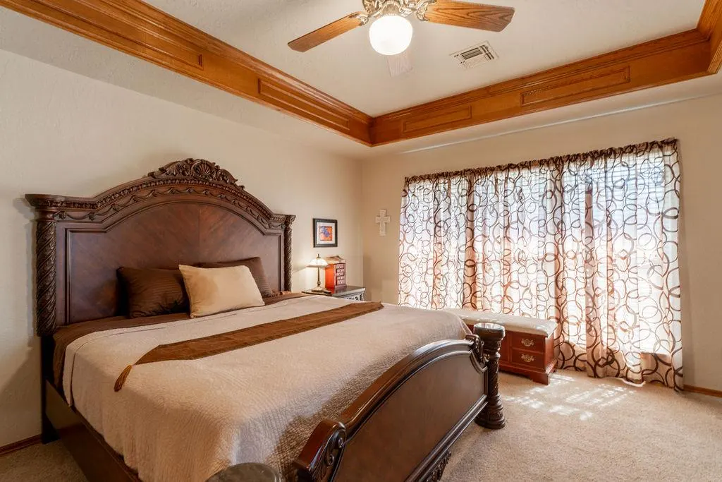 Photo 8 — 207 Westridge Drive, Clinton, OK 73601