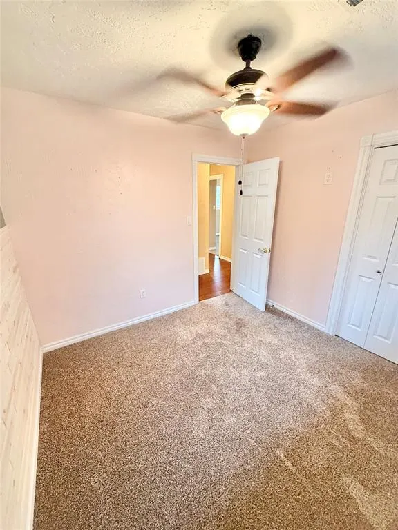Photo 13 — 4049 SE BEDFORD Drive, Lawton, OK 73501