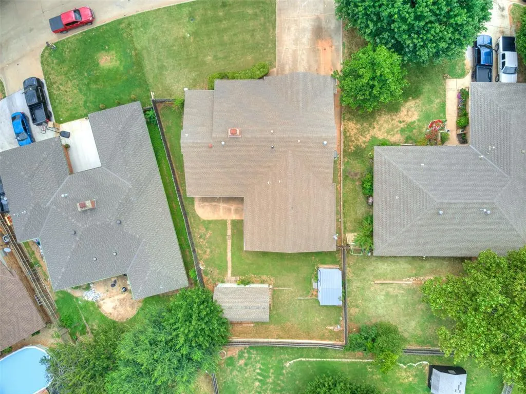Photo 9 — 6605 WILLOWRIDGE Drive, Oklahoma City, OK 73122