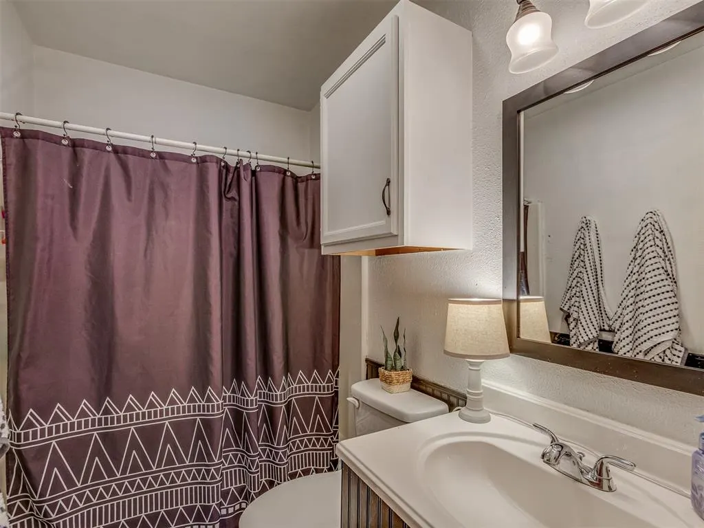 Photo 22 — 124 S 5th Avenue, Stroud, OK 74079