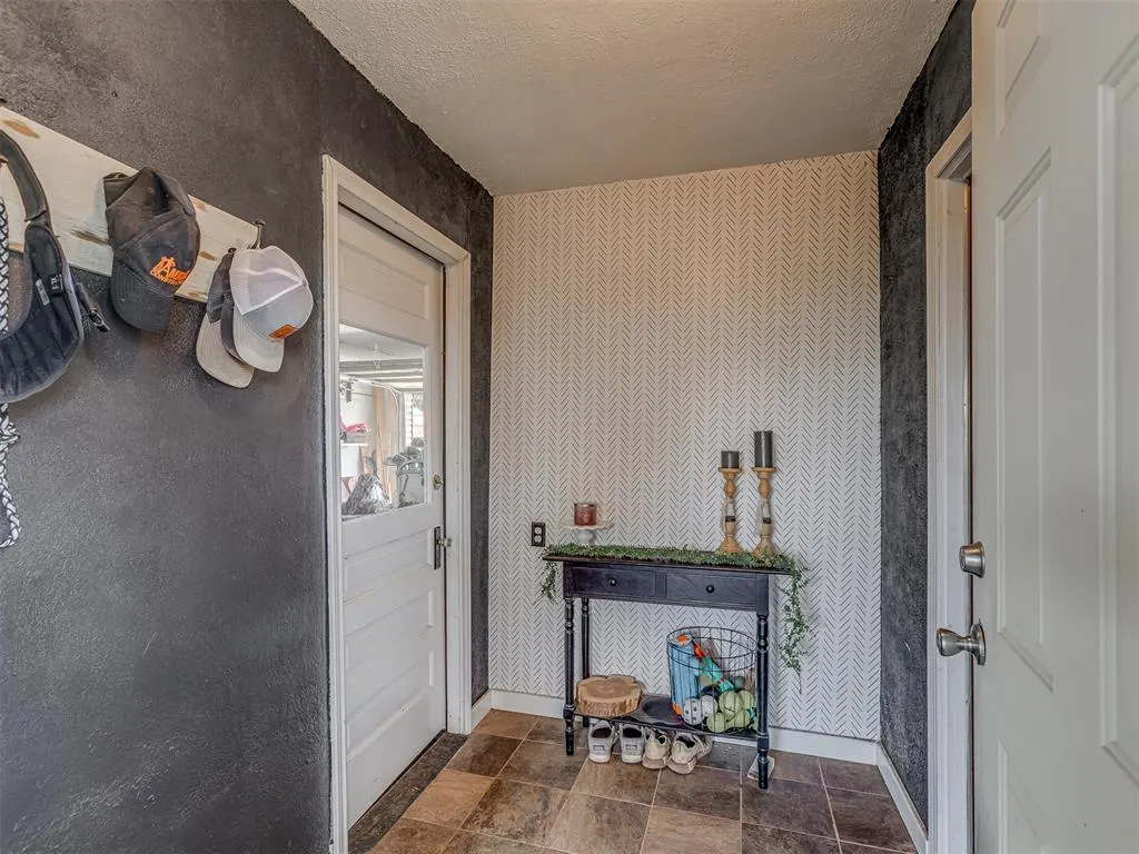 Photo 24 — 124 S 5th Avenue, Stroud, OK 74079
