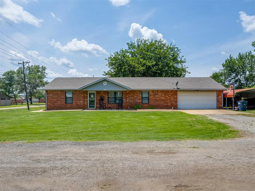 Photo 32 — 124 S 5th Avenue, Stroud, OK 74079