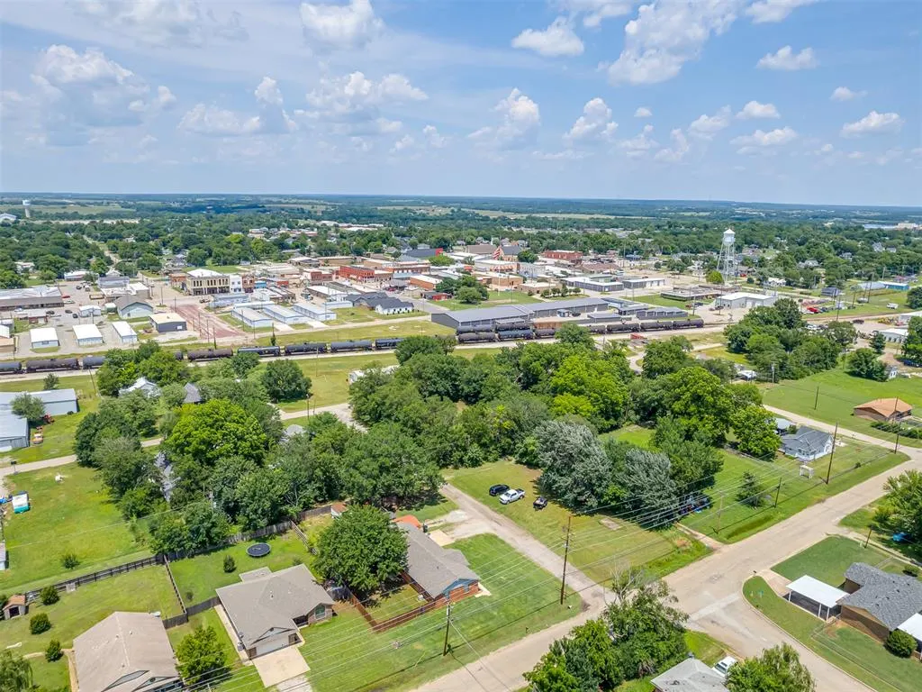 Photo 37 — 124 S 5th Avenue, Stroud, OK 74079