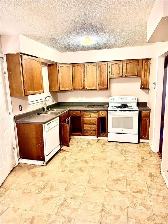Photo 3 — 2312 N Donald Avenue, Bethany, OK 73008
