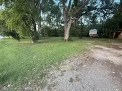 Photo 13 — 410 Legion Drive, Blackwell, OK 74631