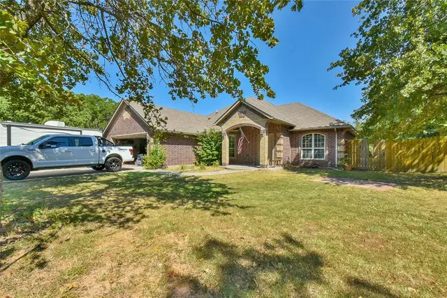 Photo 2 — 20841 Booker Avenue, Newalla, OK 74857