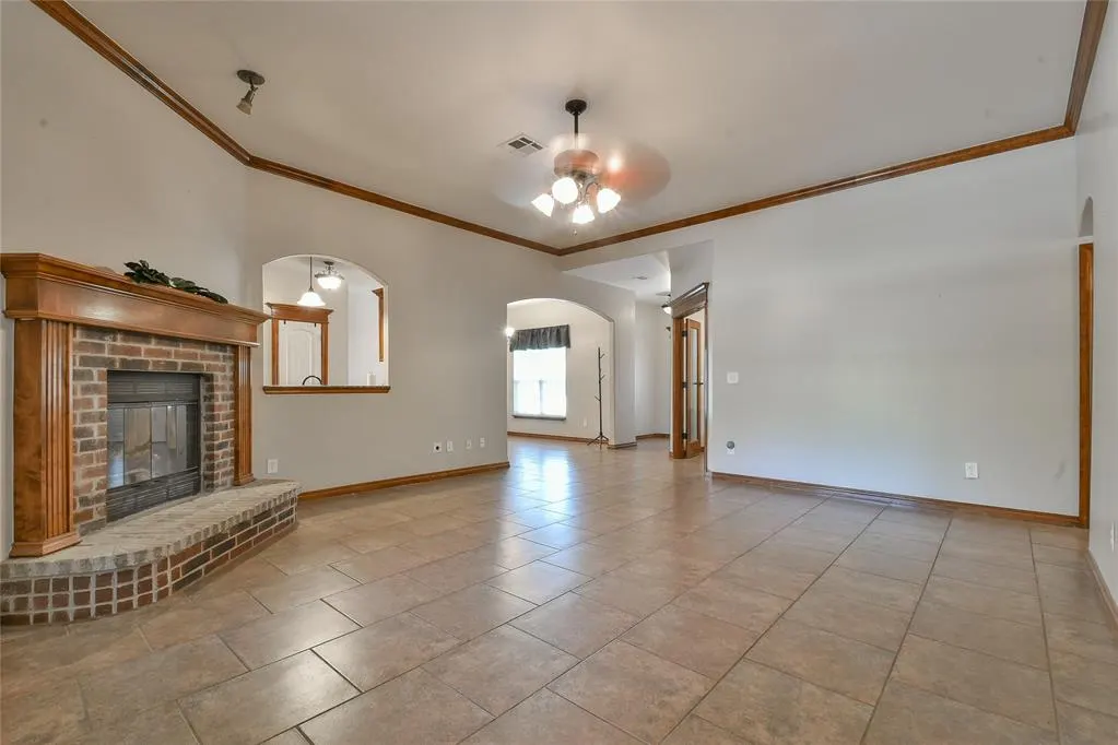 Photo 4 — 20841 Booker Avenue, Newalla, OK 74857