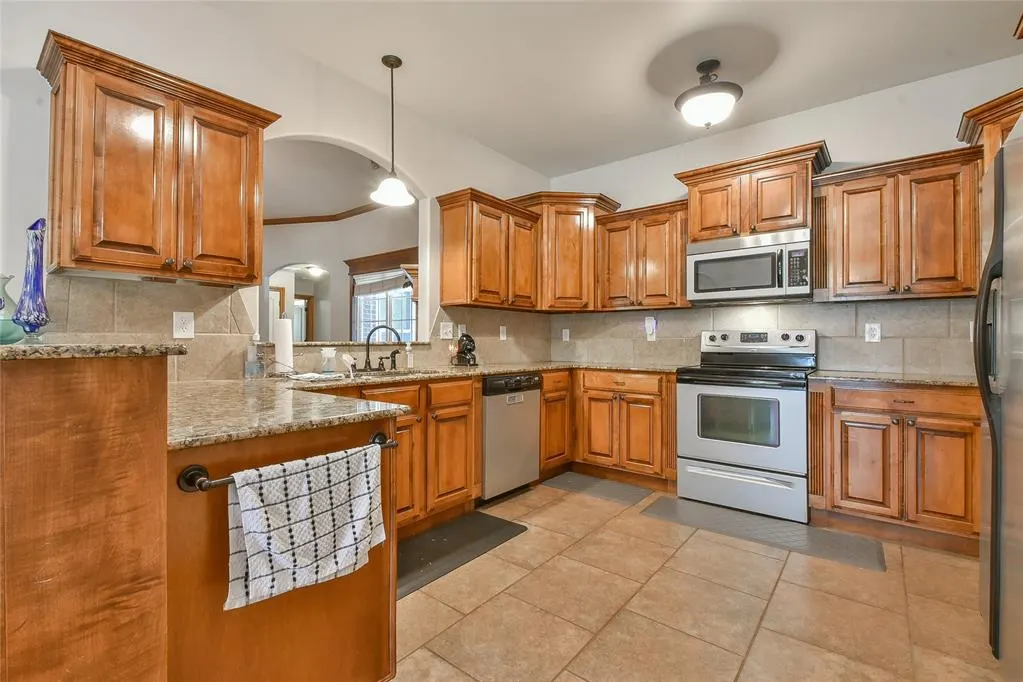 Photo 8 — 20841 Booker Avenue, Newalla, OK 74857