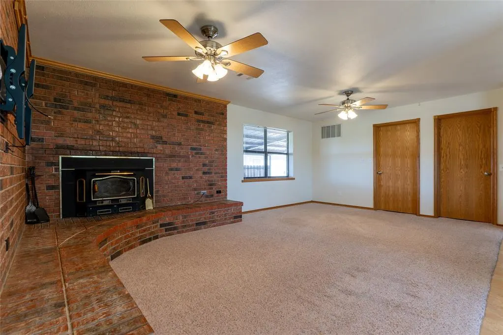 Photo 24 — 10057 N 2250 Road, Arapaho, OK 73620